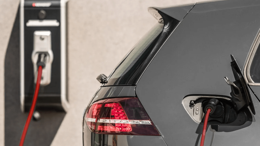 image wallbox and car