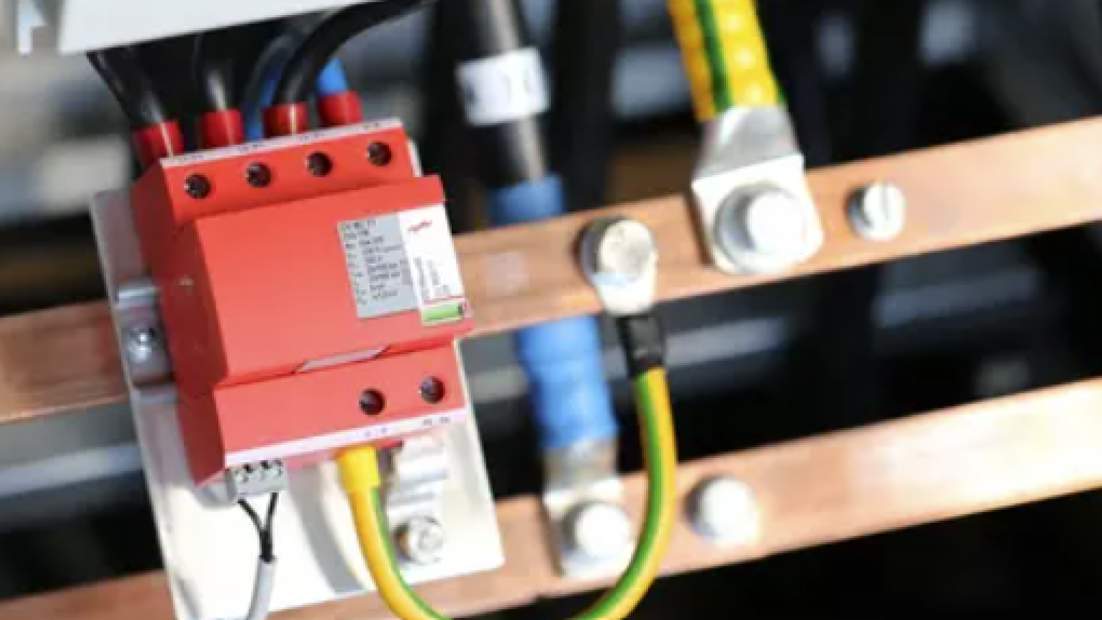 Product Red Line Range surge protection type 1