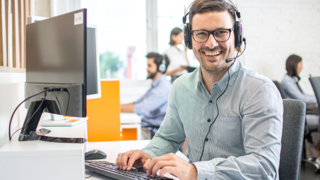 Contact, Help, Technical support, Phone, Email, Infos