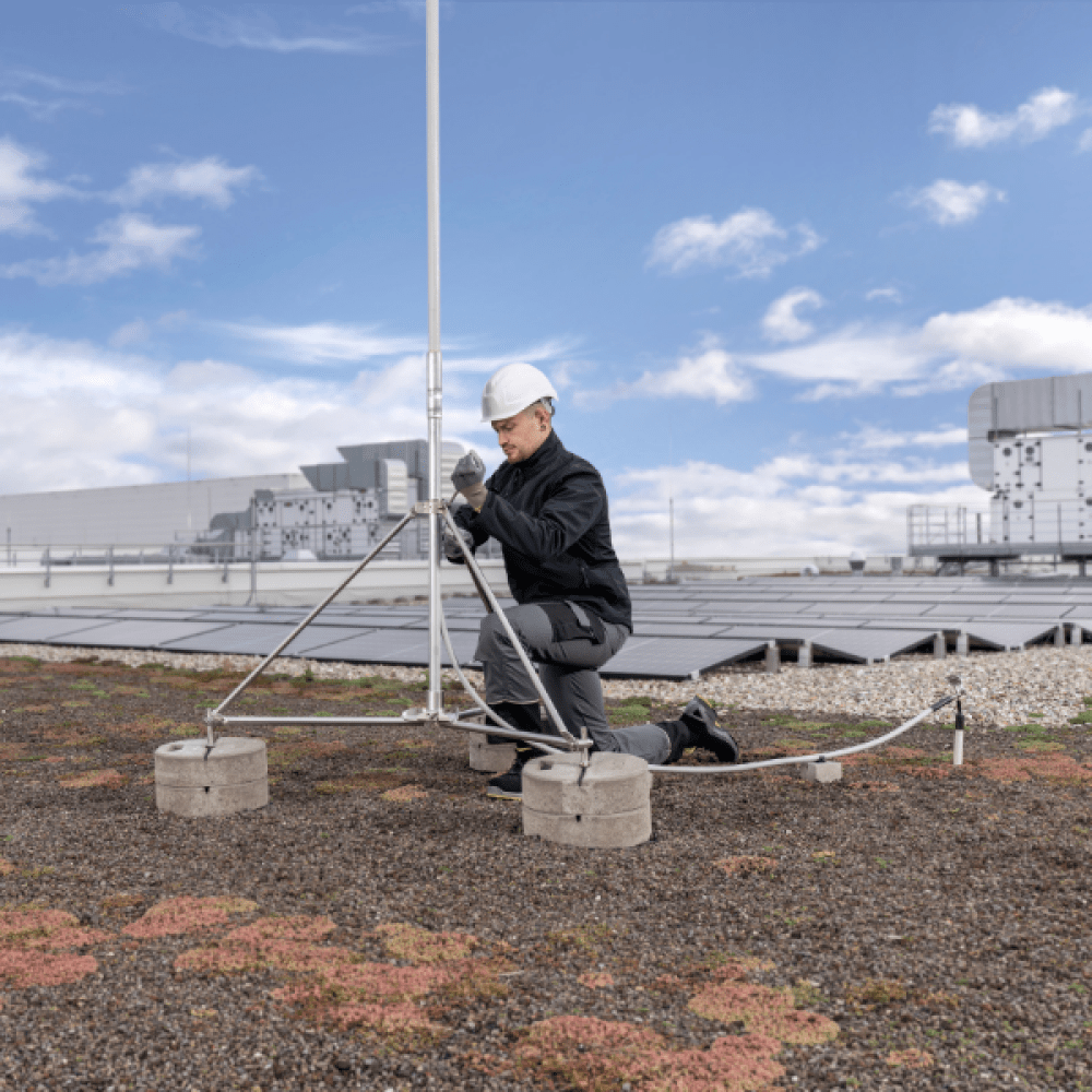 Nouveau conducteur de descente isolé HVI light plus pour système de protection externe contre la foudre, sécurité électrique des bâtiments, installateur électricien paratonnerre sur toiture