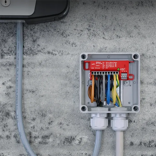 DEHNcube protects E-Mobility
